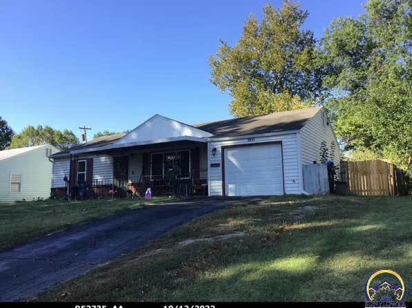 2317 SW Morningside Rd, Topeka, KS 66614