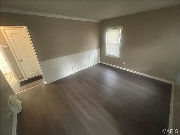 2nd image of 8019 Aline Ave