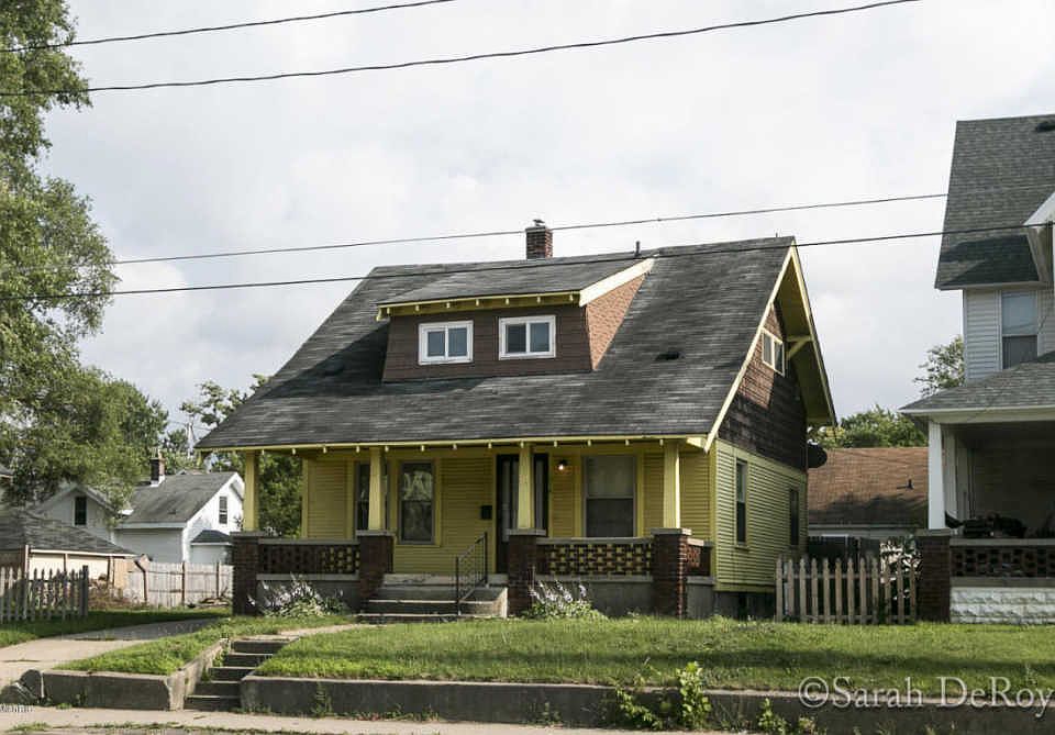 1st image of 1216 Chicago Dr SW