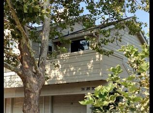 28 Golden Gate Cir, Napa, CA 94558