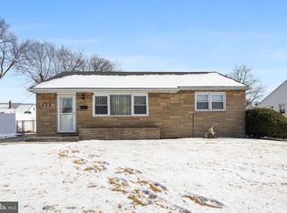 208 Adams Ave, Barrington, NJ 08007