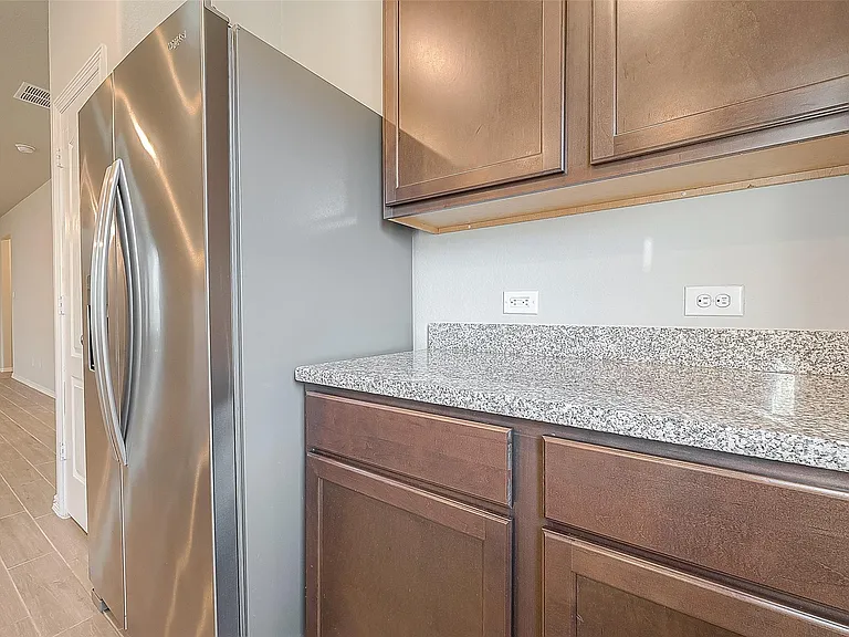 20033 Tuft Canyon Ct — Photo 17