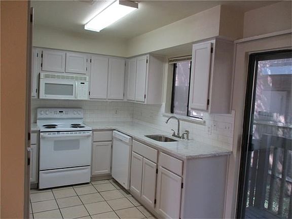 5th image of 8404 Fathom Cir #106