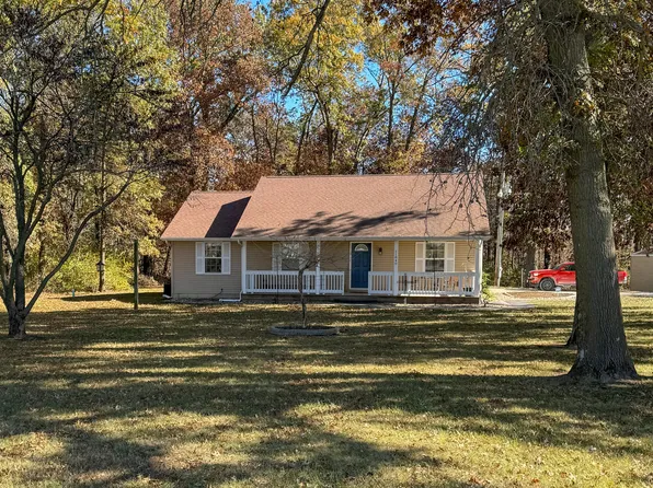 11840 Audrain Rd E #997, Centralia, MO 65240