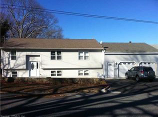 165 Ashcraft Rd, New London, CT 06320