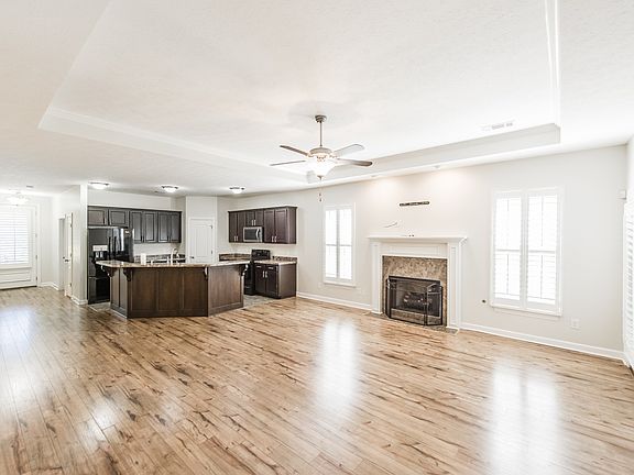 3rd image of 1138 Cavesson Cir