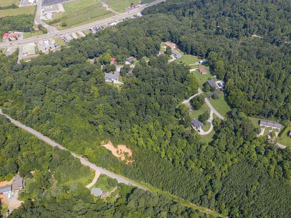 2nd image of 10.76 Blueberry Hill Rd