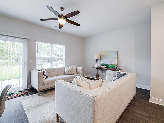 3rd image of 93 Belleau Woods Cir #20