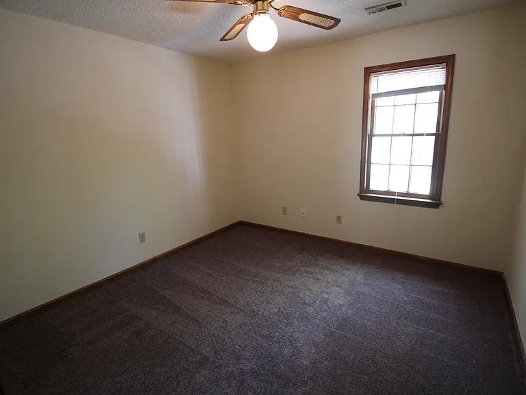 117 Wynn Way — Photo 6