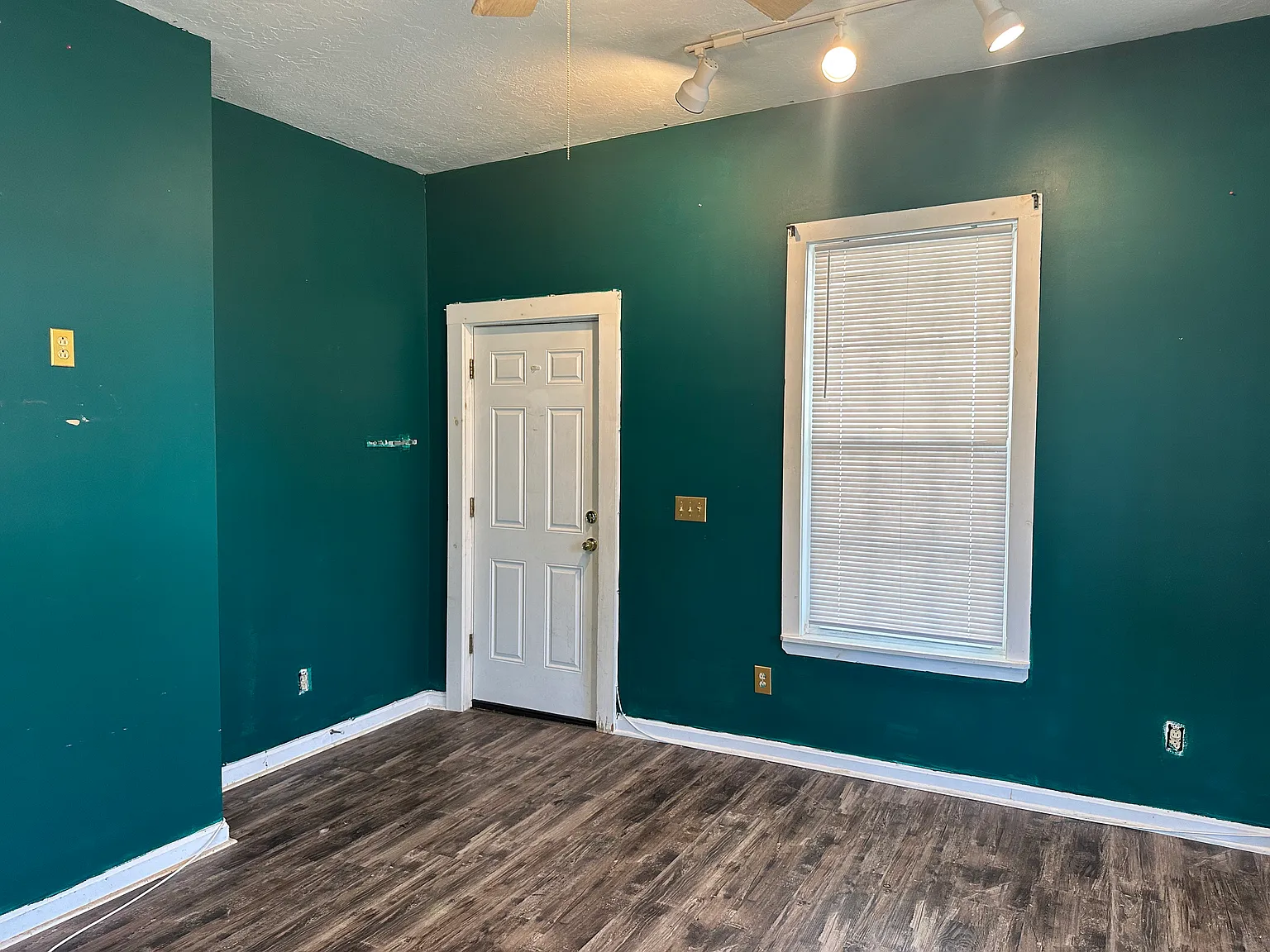 1 bed, 700 sqft, $1,450 — Photo 4