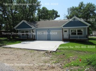314 S Cherry St, Ottawa, KS 66067