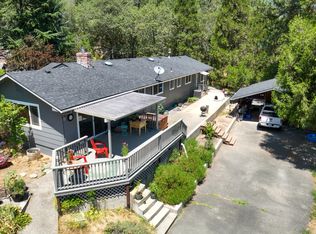 235 Larkin Rd, Grants Pass, OR 97527