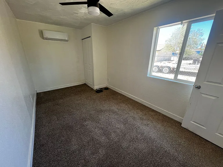 6104 Chia Ave — Photo 17