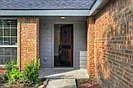 4 bed, 2.0 bath, 2328 sqft, $2,250 — Photo 2