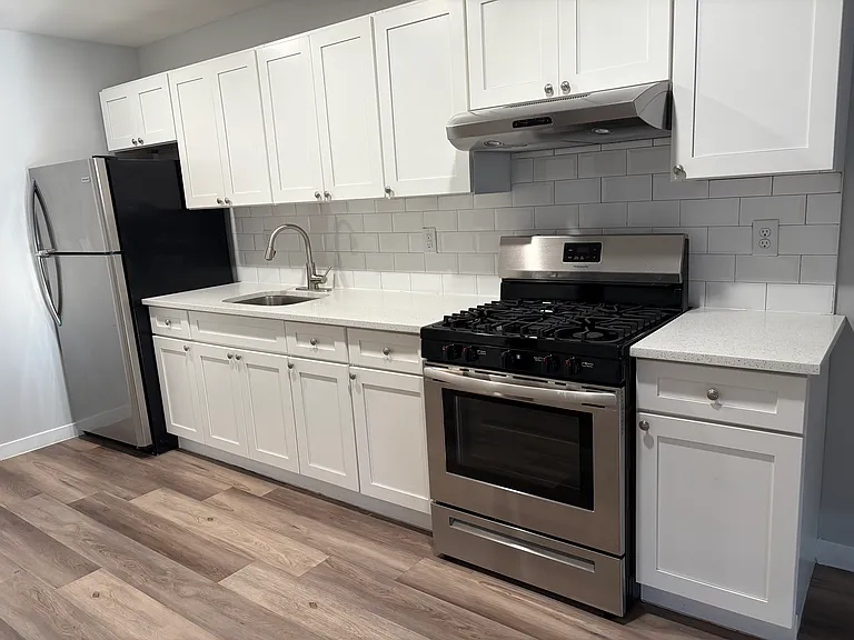 188 Lafayette St #216 — Photo 5