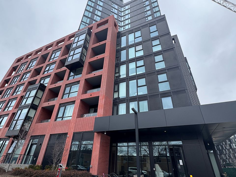 1st image of 8 Tippett Rd #413