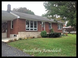 471 Laudermilch Rd, Hershey, PA 17033