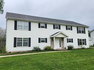 1045 Clement St APT C, Watertown, WI 53094