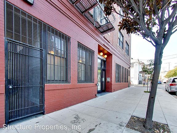 5th image of 1731 15th St #205