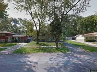 121 Illinois St, Park Forest, IL