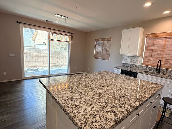 4th image of 5348 Alumni Ln #0