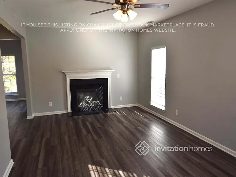 3404 Balsam Tree Dr — Photo 4