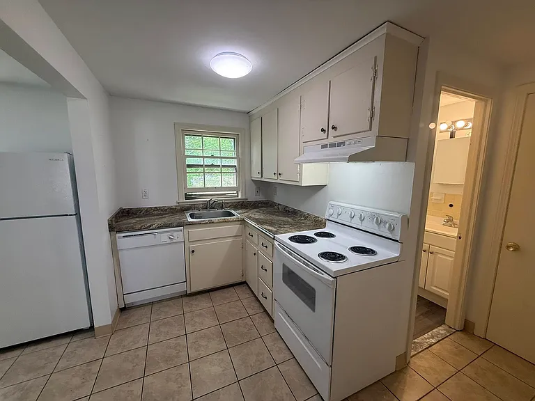 71 Loveland Hill Rd — Photo 7