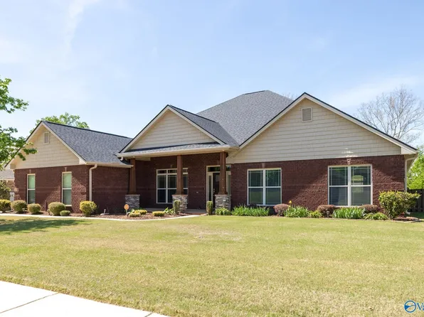 114 Rushing Brook Dr, Madison, AL 35756
