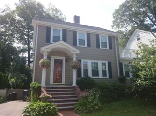 84 Martin St, West Roxbury, MA 02132