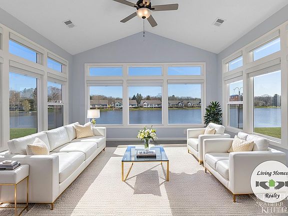 5th image of 2911 Isle Grand Dr