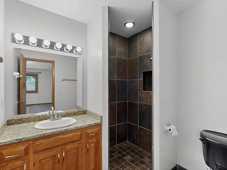 4543 Arbor Dr NW — Photo 14
