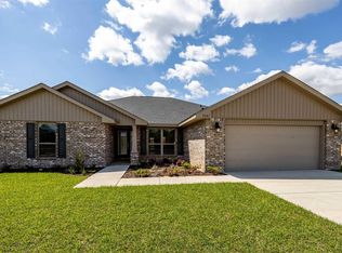 5681 Old Stone Blvd, Milton, FL 32570