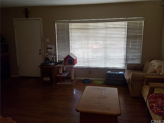 2nd image of 1957 Pepper Tree Ln