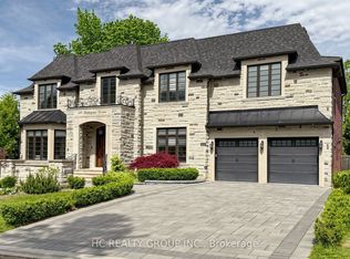 19 Michigan Dr, Toronto, ON M2M3H9
