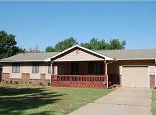 351 S 1st Ave, Clearwater, KS 67026