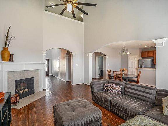 3rd image of 9702 Walford Mill Ln