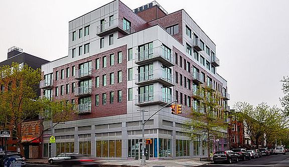 3rd image of 410 Tompkins Ave #3G