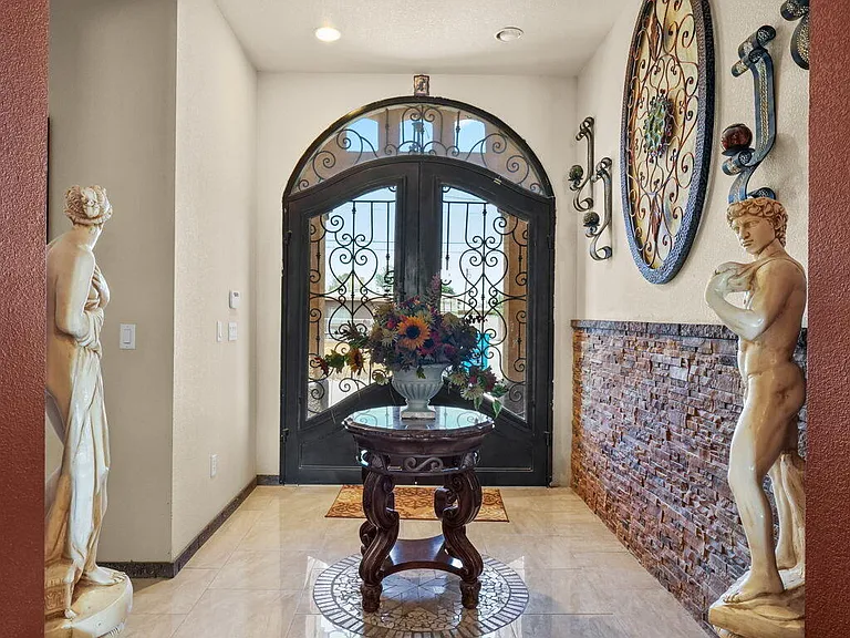 248 S Moon Rd — Photo 10