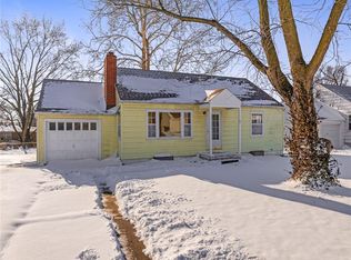 907 NE 42nd Ter, Kansas City, MO 64116