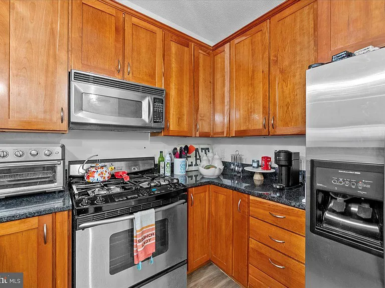 1708 Lake Shore Crest Dr #24 — Photo 13
