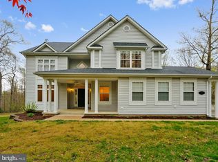 6740 Barney Dr, Hughesville, MD 20637