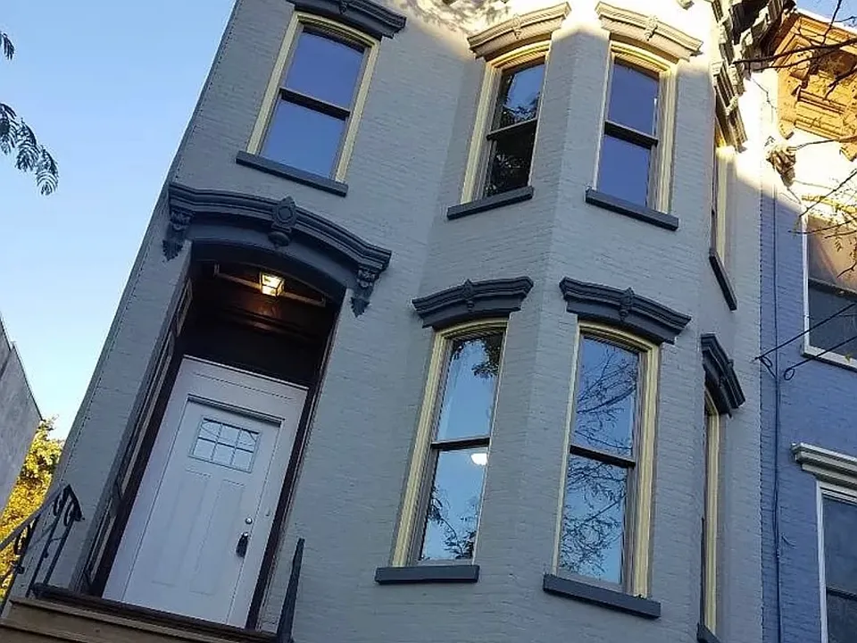 311 Clinton Ave #1