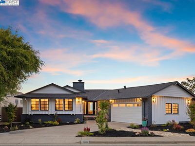 12800 Brookpark Rd, Oakland, CA, 94619