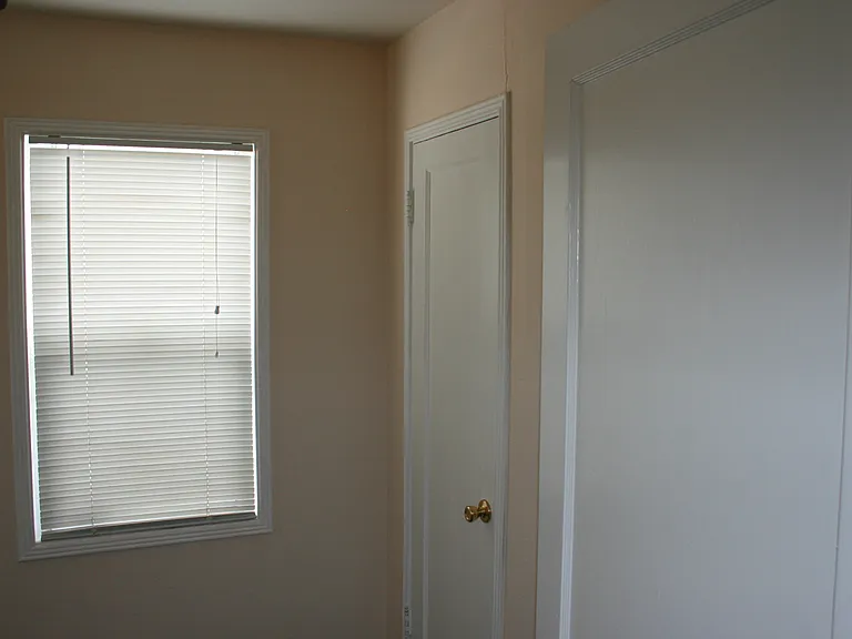 1460 Oxford Way — Photo 50