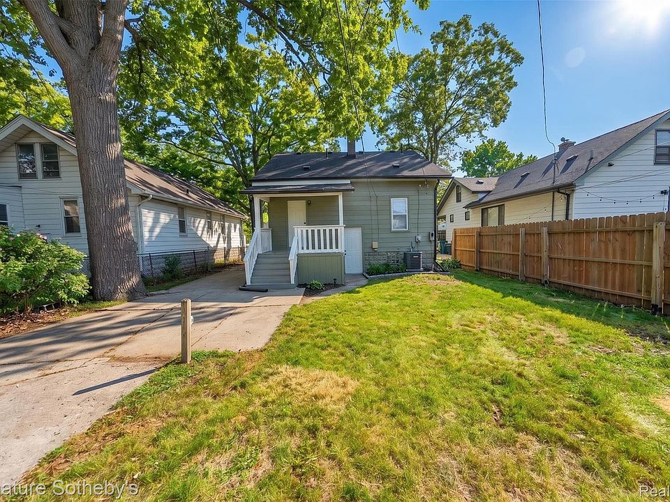 388 Channing St, photo 20