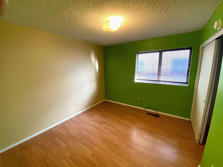 1530 Burnside Ct — Photo 7