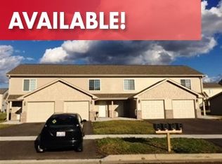 4665 Squaw Valley Dr, Loves Park, IL 61111