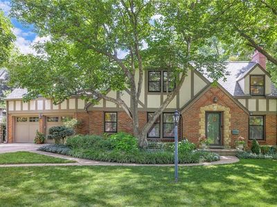 5443 Mohawk Ln, Fairway, KS, 66205