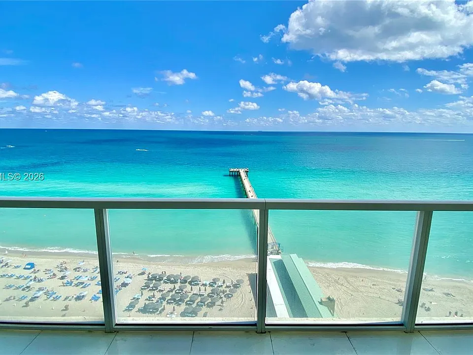 16699 Collins Ave #1602