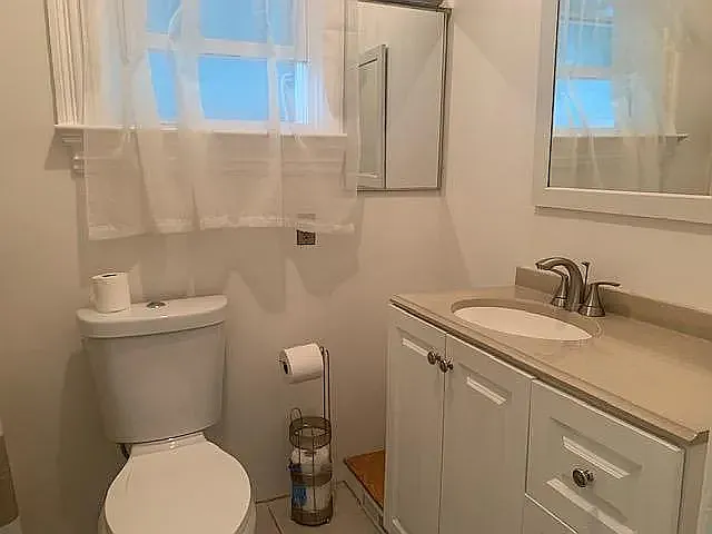 2611 Folsom St #A — Photo 10